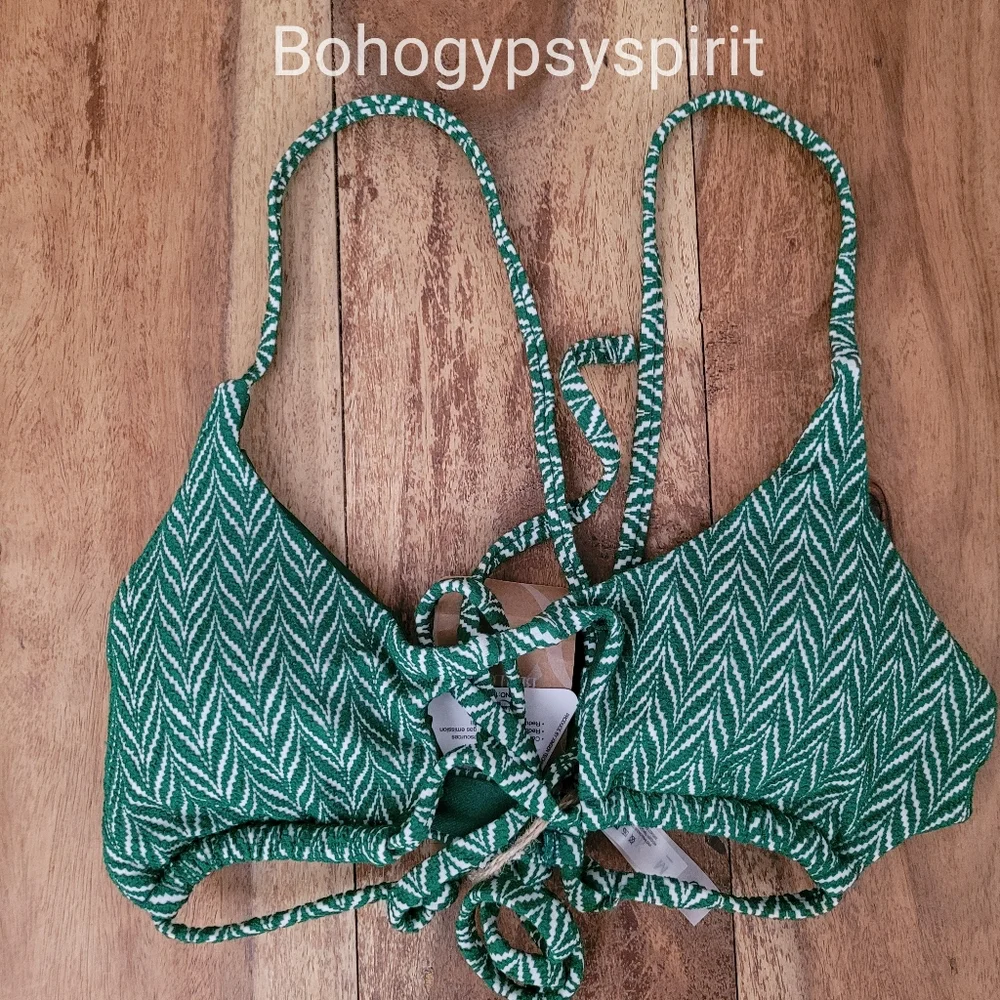 $87 Berlook Green Geometric Cut Out Bikini Set